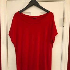NWOT Free to Live red top